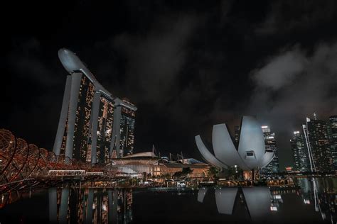 A night view of the marina bay sands hotel and marina bay · Free Stock ...