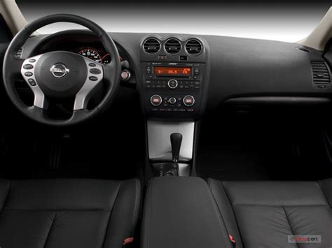 2008 Nissan Altima Sedan Interior | U.S. News & World Report