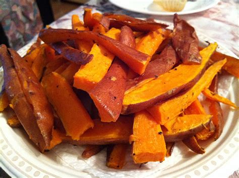 Oven Baked Yam Fries Recipe- Who Says Fries Can’t Be Healthy? – EATING ...