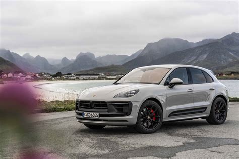 2022 Porsche Macan GTS Crayon - Stunning HD Photos, Videos, Specs ...