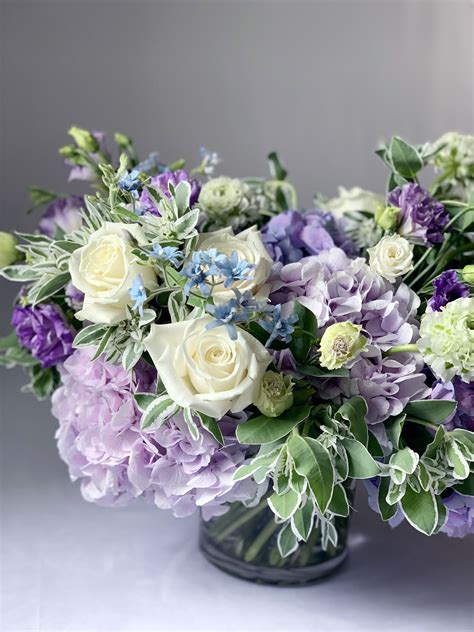 Lavender Flowers with Blue Accents in 2020 | Large floral arrangements ...