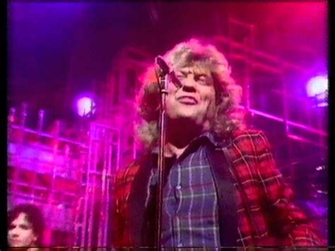 Slade - Run Runaway. Top Of The Pops 1984 - YouTube