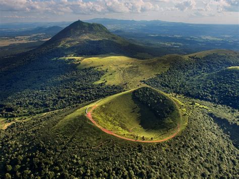 Viajes naturalistas y otras hierbas: Francia 3 (2015) Los volcanes ...