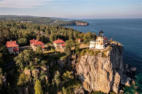 Split Rock Lighthouse State Park - Lovin' Lake County