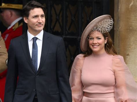 Justin Trudeau & Sophie Grégoire Take Family Vacation Amid Separation