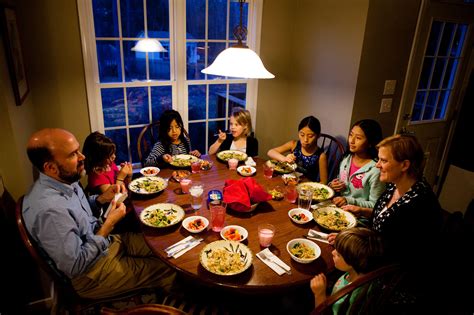 Family Dinner: Treasured Tradition Or Bygone Ideal? | Health News Florida