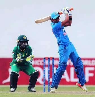 Harmanpreet Kaur (Cricketer) Biography, Age, Height, Family, Husband ...