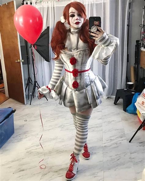 Pin by Aduard on Cosplay | Pennywise halloween costume, Cute halloween ...