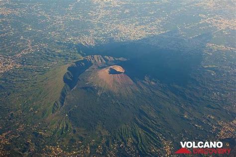 Vesuvius Volcano, Italy | VolcanoDiscovery