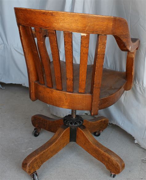 Bargain John's Antiques | Antique Oak swivel Office Chair with arms ...