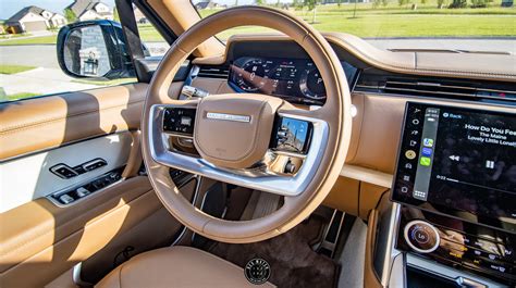 2023 Land Rover Range Rover SV Review: Ultimate Luxury — Rev Match Media