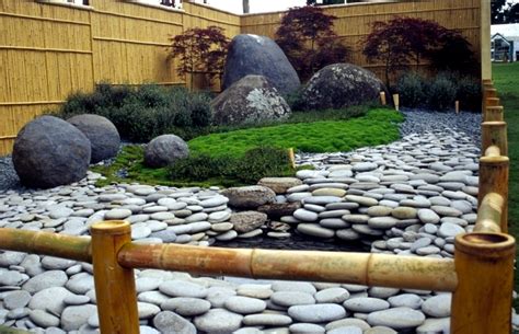 Landscaping with stone - 21 ideas for garden decorations. – Ofdesign