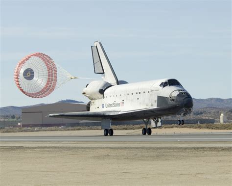 Shuttle Landing: Beautiful; Progress Docking: Last-Minute Excitement ...