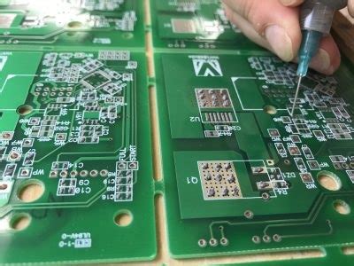 Helpful Tips When Soldering Printed Circuit Boards