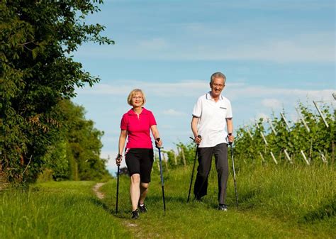 WSMAG.NET BLOG | 7 Benefits of Walking for Seniors | Featured, The ...