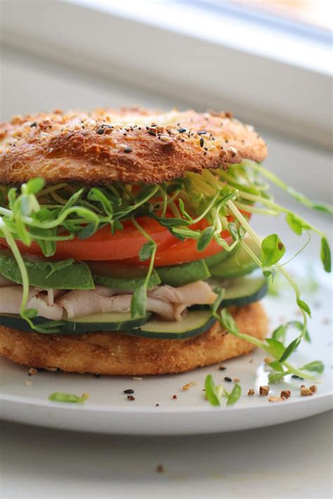 Low Carb Bagel Sandwich - Lauren's Latest