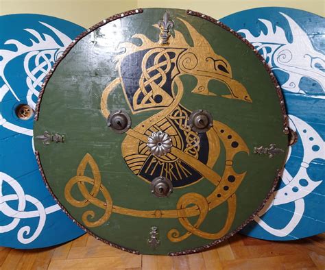 Awesome Wooden Viking Shield! Cool Viking Shield Design! : 6 Steps ...