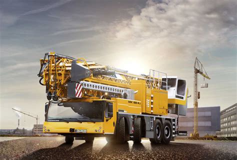 The Liebherr MK88 Mobile Construction Crane Unveils Versatility (Video)