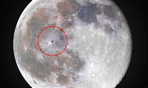 International Space Station passes across the moon in stunning photo