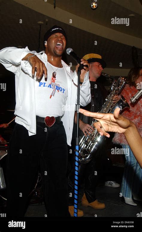 Mar. 23, 2002 - K24536AG KELLY PERINE CELEBRATES HIS 33RD BIRTHDAY WITH ...