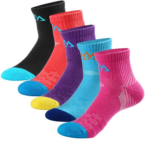 innotree Women's Hiking Socks, 5 Pairs Wicking Cushioned Crew Socks ...