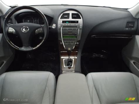 2010 Lexus ES 350 Dashboard Photos | GTCarLot.com