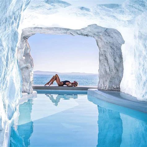 Cave House Santorini | bourne mouth churchesu