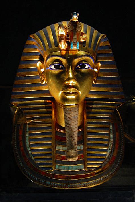 Death Mask of Tutankhamun (Illustration) - World History Encyclopedia