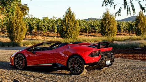 Red Lamborghini Huracán Evo Spyder wallpaper - backiee