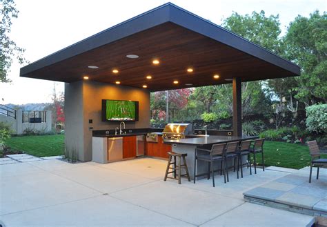 How To Design An Outdoor Kitchen - Hotel Design Trends