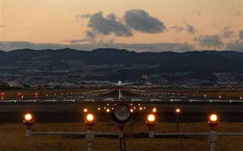 Silhouette of Airplane during Sunset · Free Stock Photo