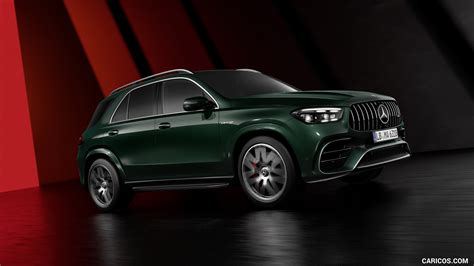 2024 Mercedes-AMG GLE 63 S - Front Three-Quarter | Caricos