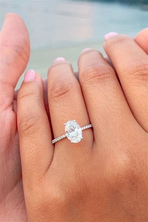 21 Simple Engagement Rings For Girls Who Love Classic | Oh So Perfect ...