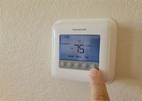 How to Replace Battery In Honeywell Thermostat | HomeServe USA