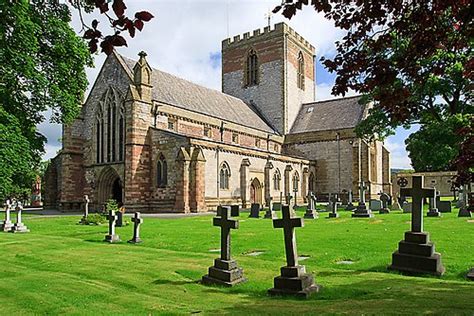 St Asaph Cathedral - Wikishire