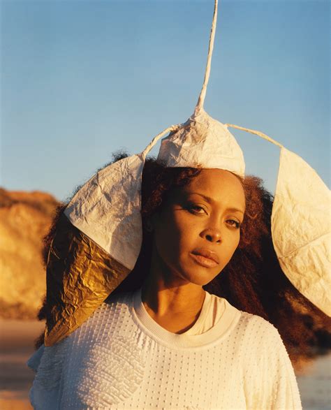 Erykah Badu on Her Second Coming for Vogue's March 2023 Cover | Vogue