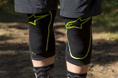 Best mountain bike knee pads: protect your patellas people! - MBR