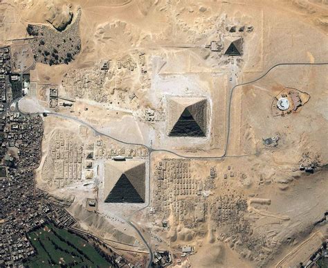 history - Is there an alignment between Giza pyramid complex and Orion ...