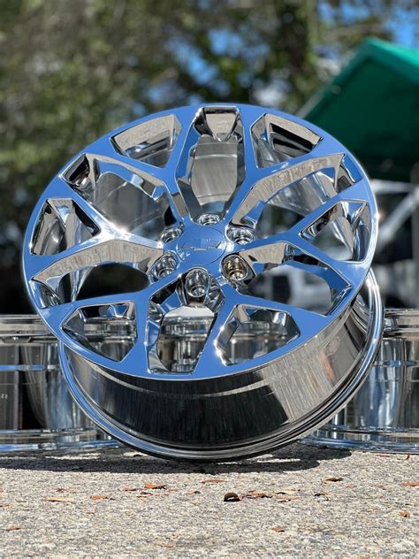 20" Chrome Snowflake Chevy Silverado Tahoe Wheels Rims 2024 2023 2022 ...