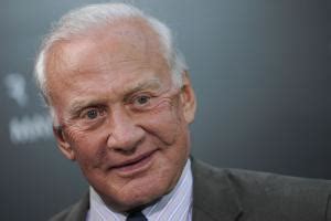 Buzz Aldrin Astronaut Apollo 11, Gemini 12 | Buzz Aldrin Interview with ...