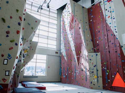 Climbing Wall | University of Wisconsin - River Falls