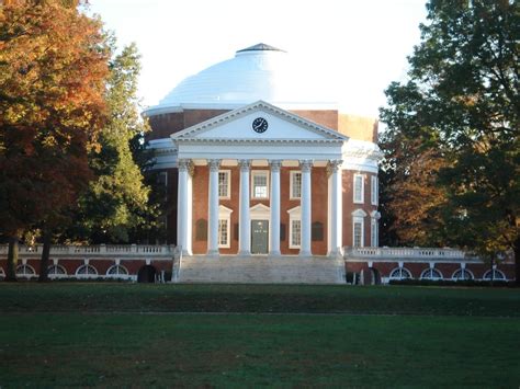 AD Classics: University of Virginia,© Larry Harris Charlottesville ...