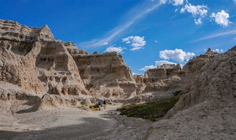 These Are Best Hikes in Badlands National Park - The Getaway