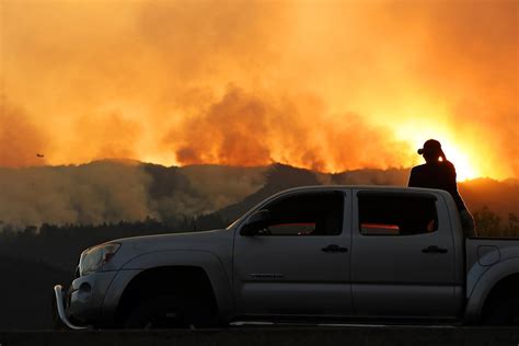 Causes of California’s worst wildfires: power lines, lightning, arson ...