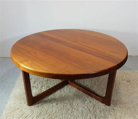 Scandinavian teak coffee table, Niels BACH - 1960s - Design Market