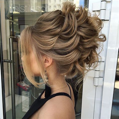 10 Gorgeous Prom Updos for Long Hair, Prom Updo Hairstyles 2020