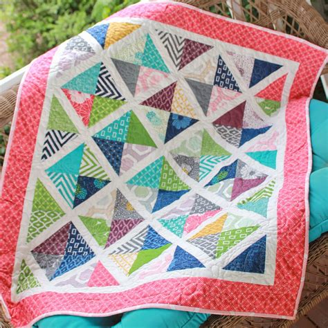 Girls in the Garden: Lattice Quilt with Simply Style Fabric