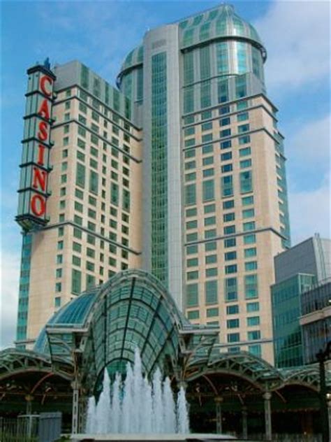 Hotel Stay Inn: Fallsview Hotel and Casino