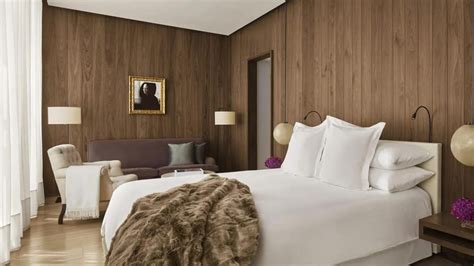 Review: The London EDITION Hotel Is The Epitome Of Quiet Luxury