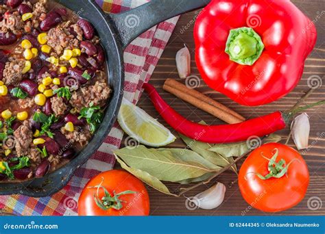 Chili Con Carne and Ingredients Stock Image - Image of dish, food: 62444345